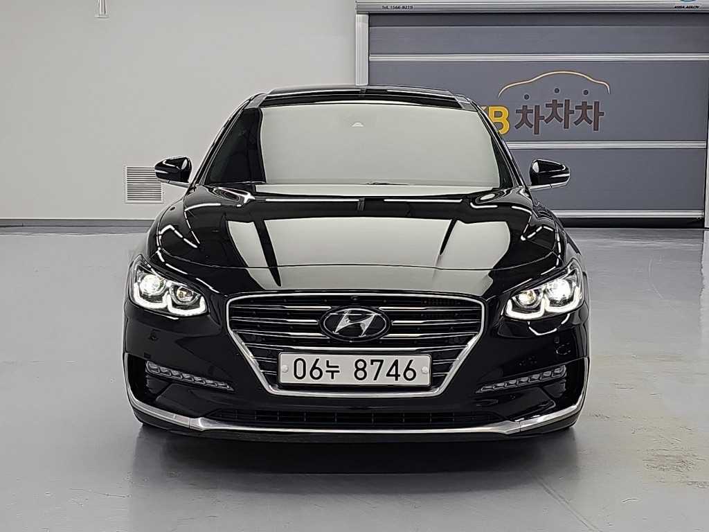현대 그랜저 2.2 VGT 프리미엄 스페셜 사진 2/19