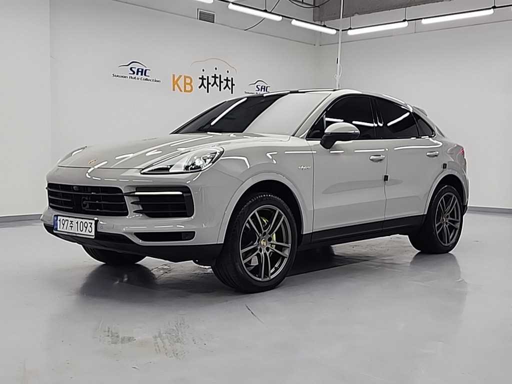 카이엔(PO536) 3.0 E-하이브리드 쿠페 2023년식