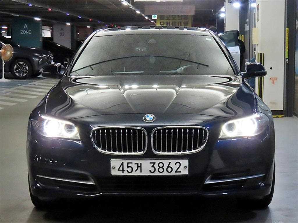 BMW 5시리즈 528i 사진 2/20