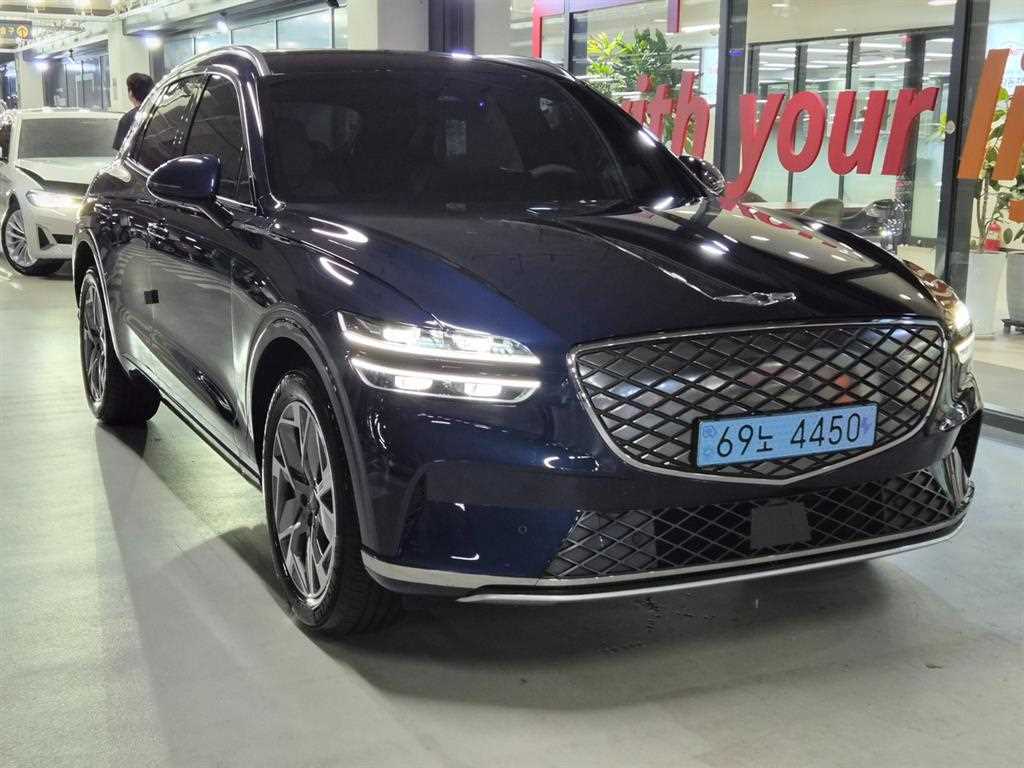 일렉트리파이드 GV70 e-AWD 2022년식