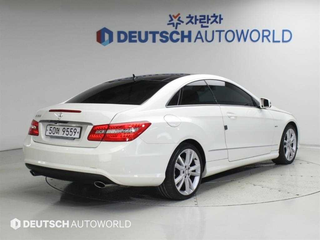 벤츠 E 클래스 E350 쿠페 사진 2/20