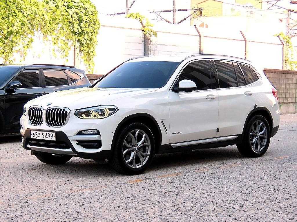 BMW X3 xDrive 20d xLine 사진 2/20