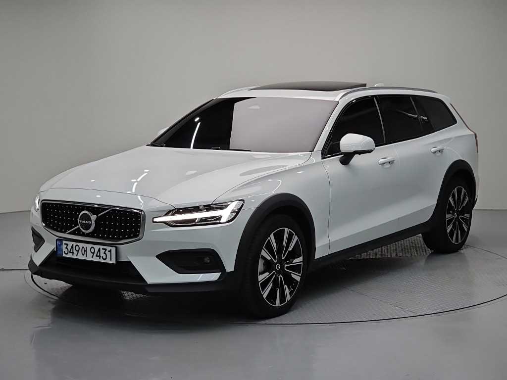 볼보 V60 2.0 B5 AWD 사진