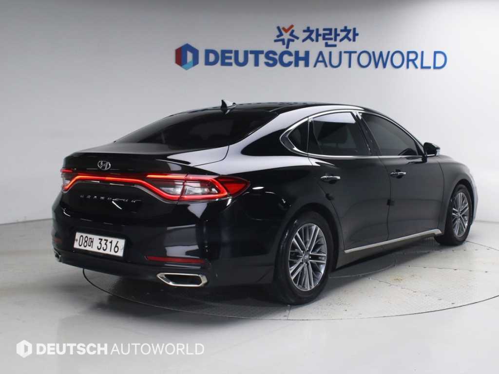 현대 그랜저 2.4 GDI 프리미엄 기본형 사진 2/20