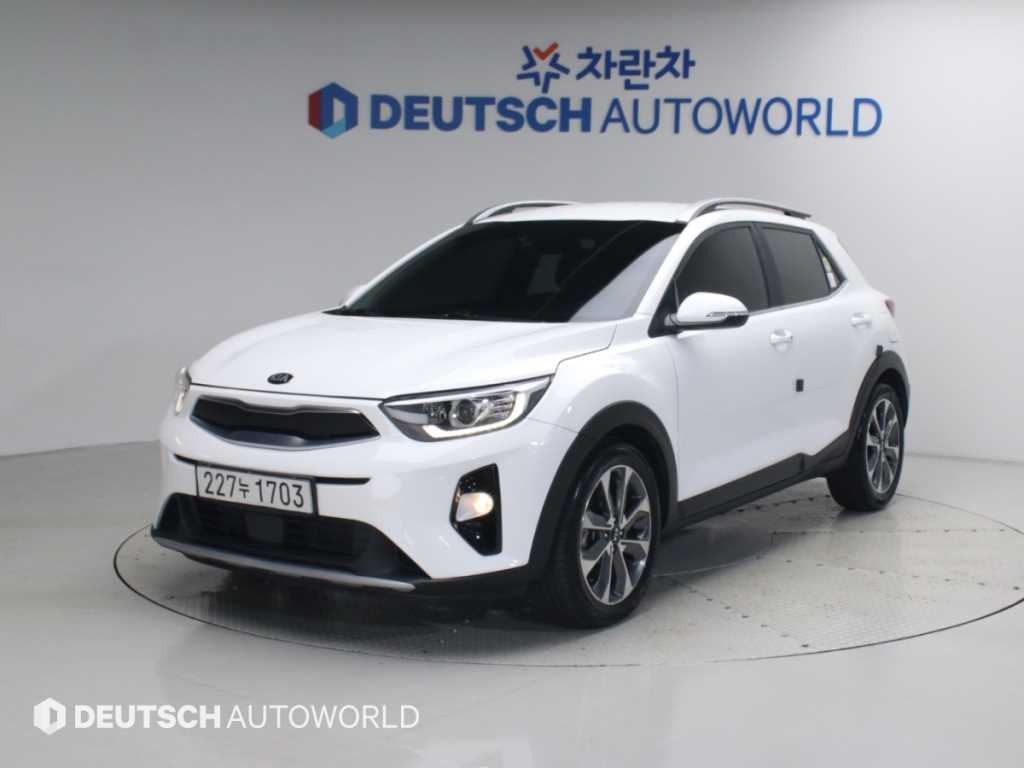 스토닉 가솔린 1.4 프레스티지 2020년식