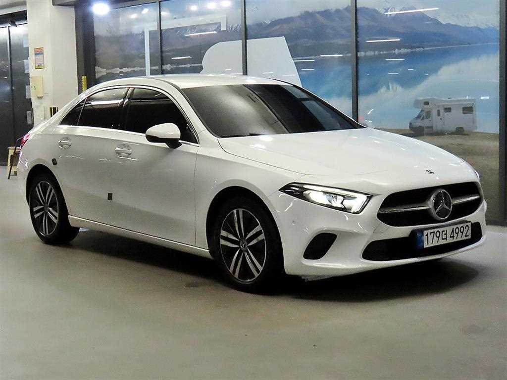 A클래스 W177 A200d 세단 2022년식