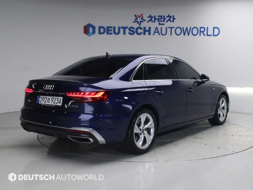 아우디 A4 40 TFSI 사진 2/20