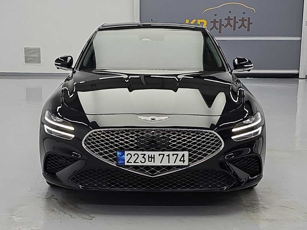 제네시스 G70 가솔린 2.0T 2WD 프리미엄 사진 2/19