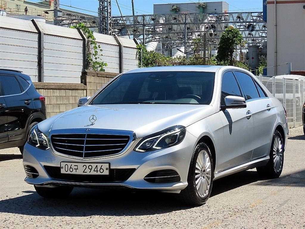 벤츠 E 클래스 E300 엘레강스 사진 2/20