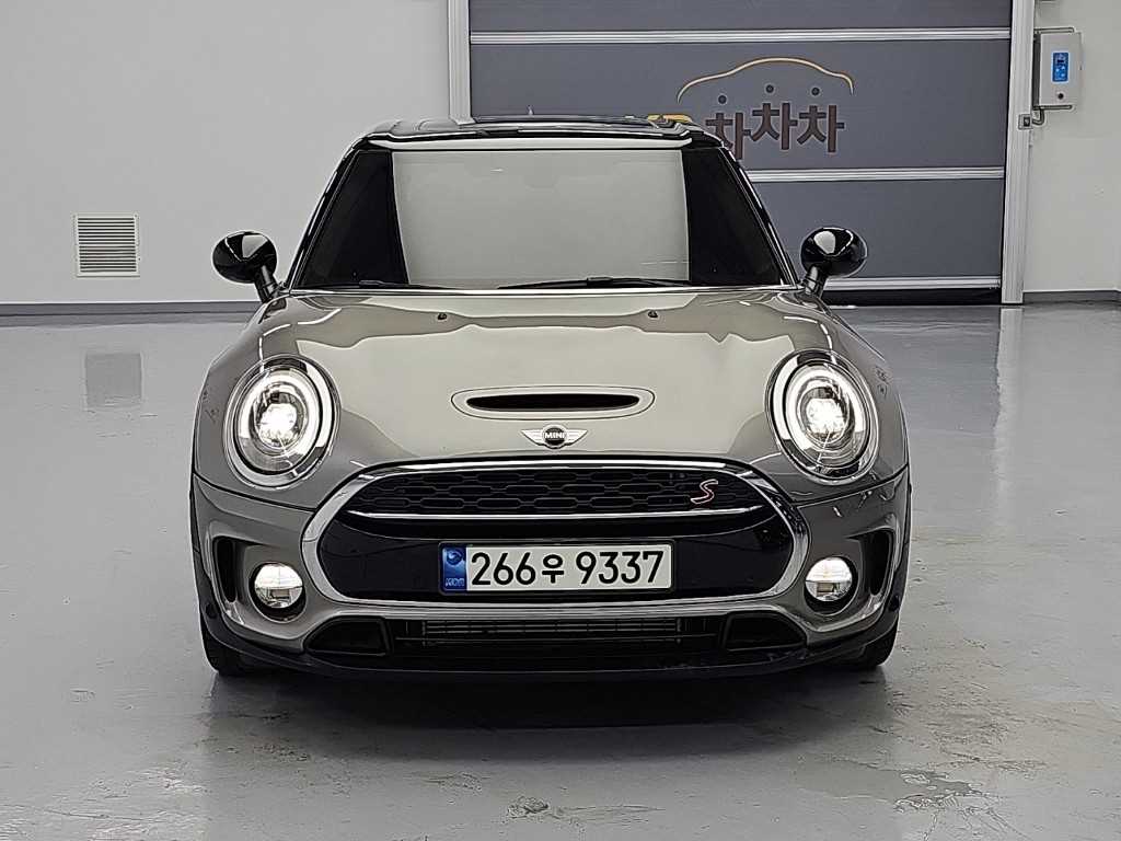 MINI 클럽맨 기본형 사진 2/18