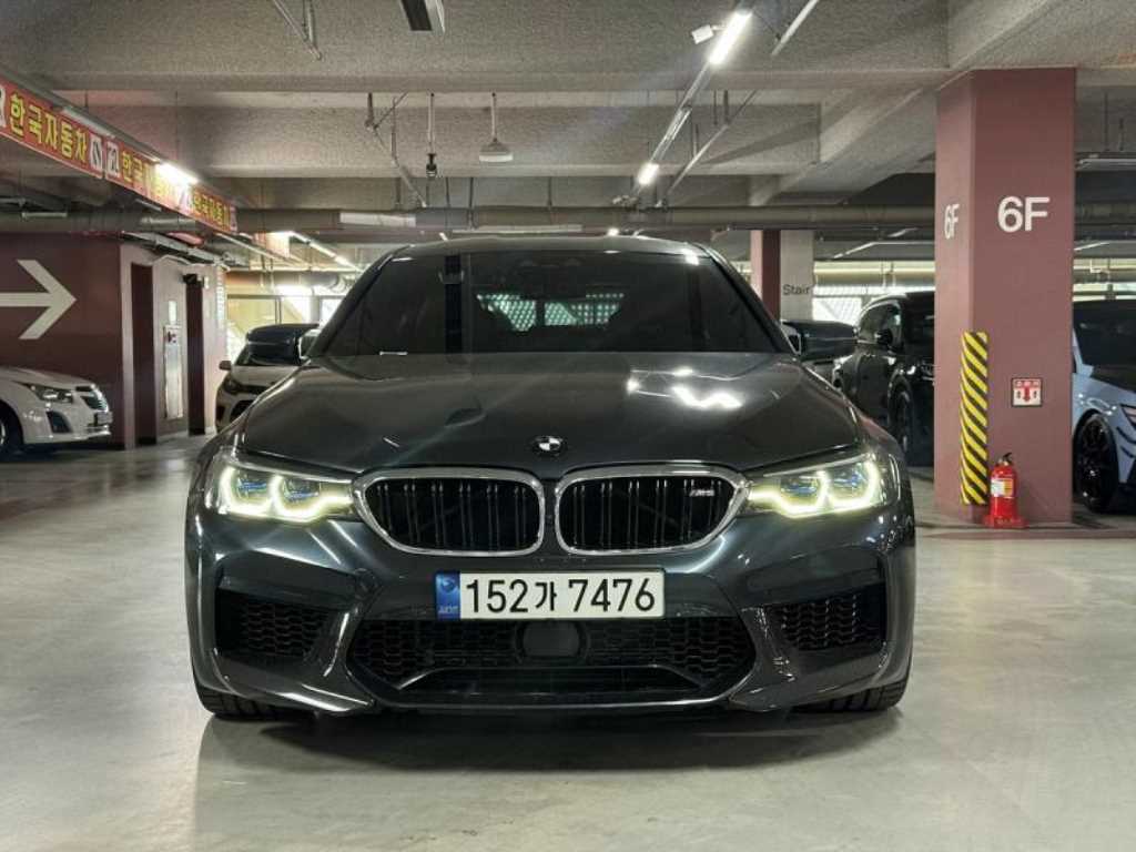 M5 (F90, F10) M5 세단 2020년식