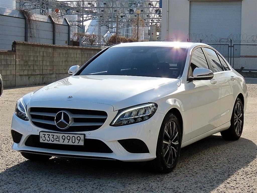 벤츠 C 클래스 C200 사진 2/19