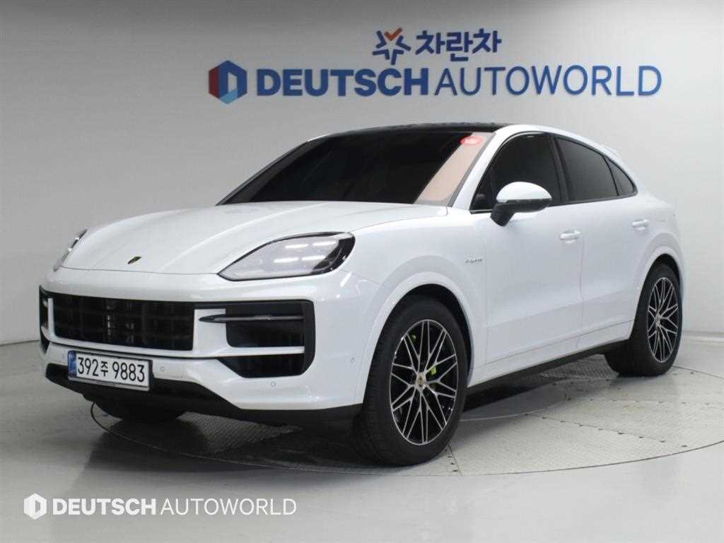 포르쉐 카이엔 3.0 S E-하이브리드 쿠페 사진