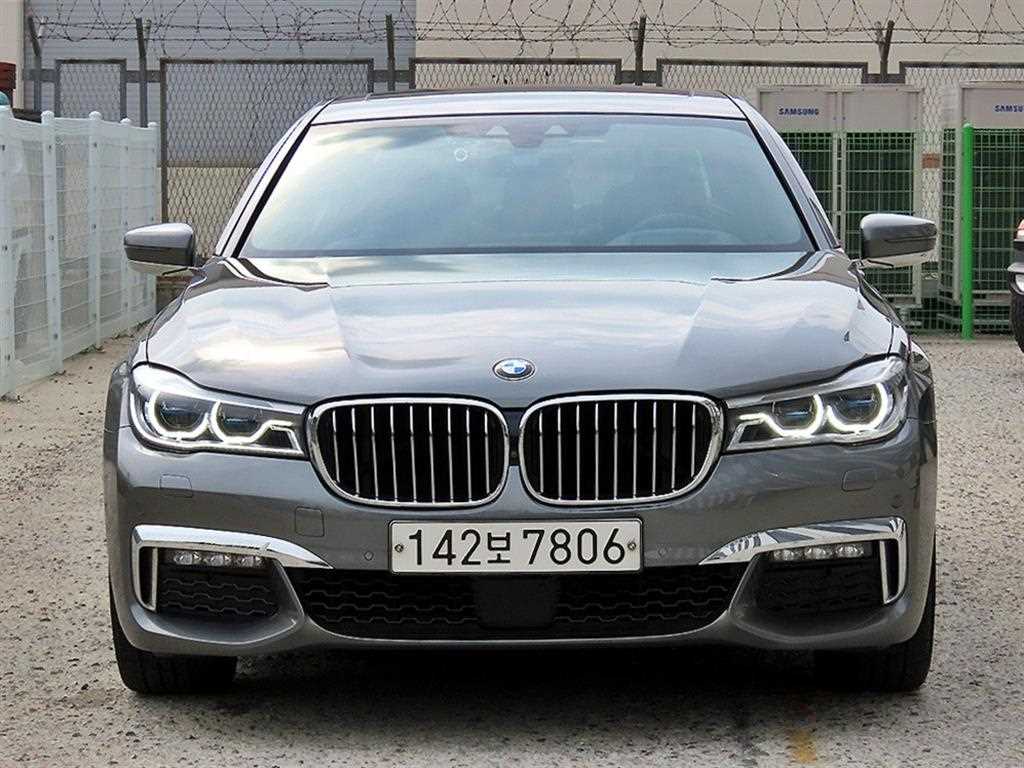 BMW 7시리즈 740Li xDrive M SPORT 스포츠 사진
