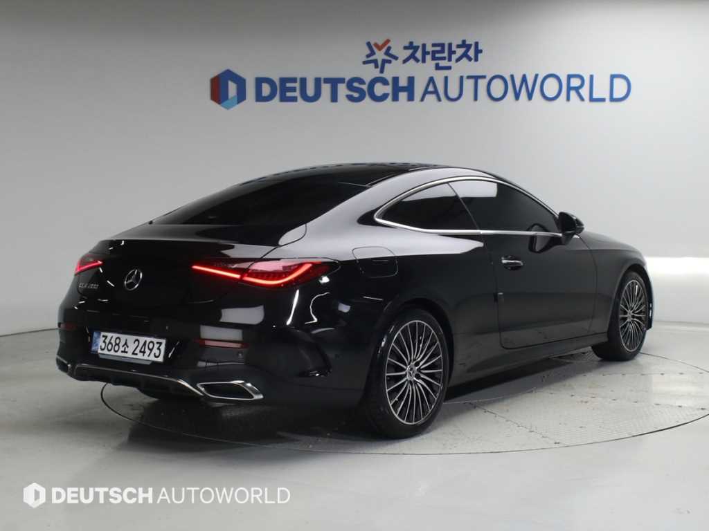 벤츠 CLE 클래스 CLE 200 쿠페 사진 2/20