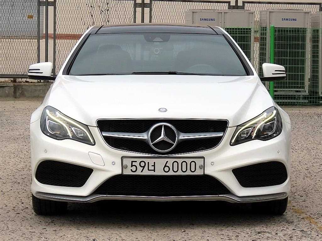 벤츠 E 클래스 E200 쿠페 사진