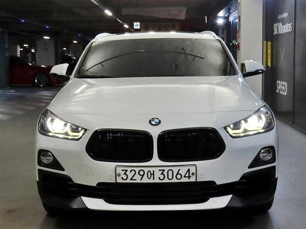 BMW X2 xDrive 20i 어드벤티지 사진 2/20