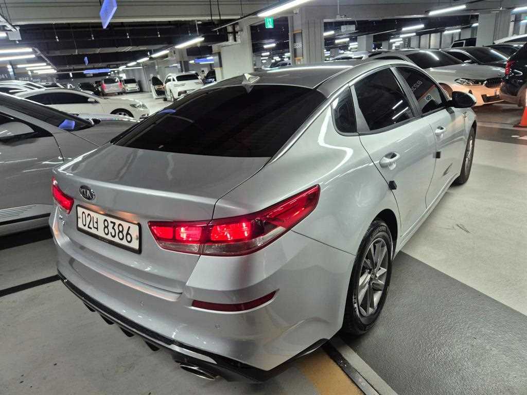 기아 K5 LPI 2.0 럭셔리 사진 2/18