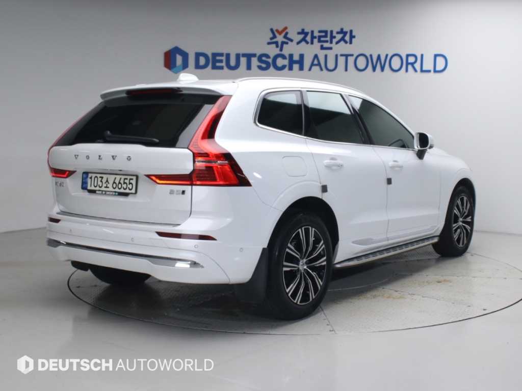 볼보 XC60 B5 AWD 인스크립션 사진 2/20