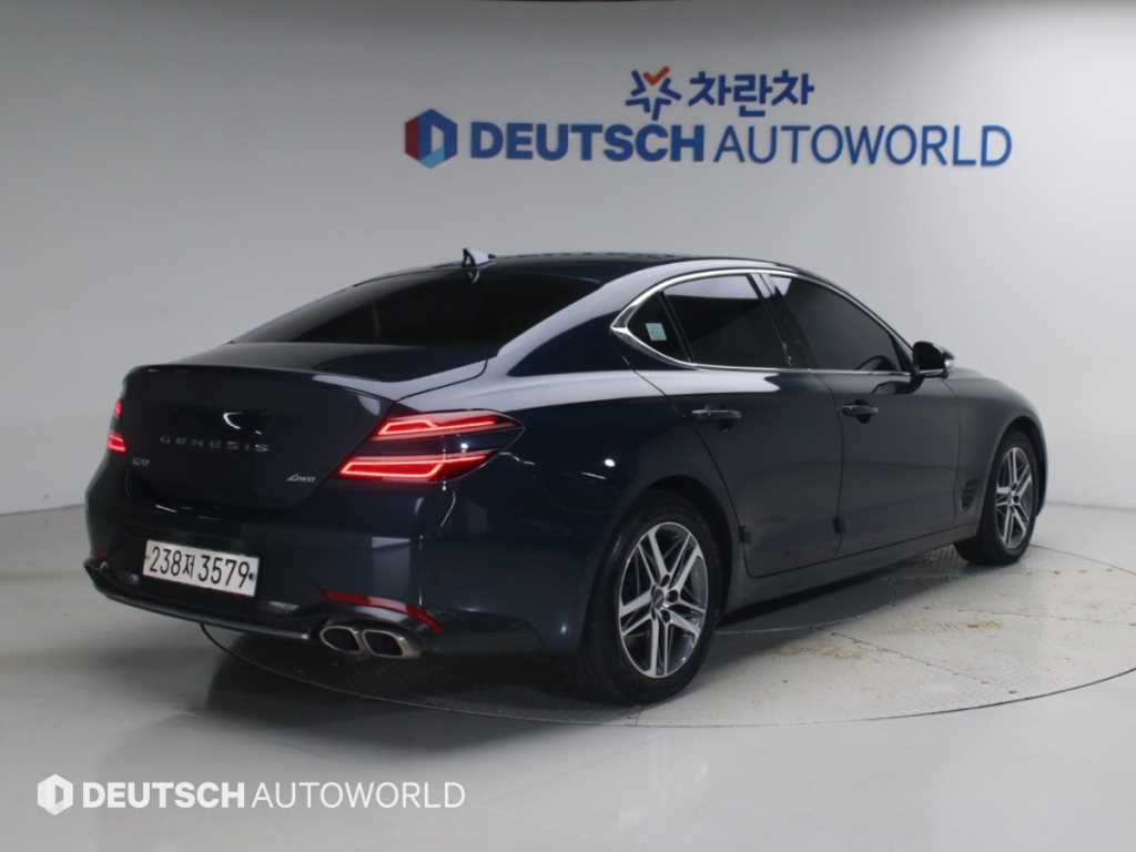 제네시스 G70 디젤 2.2D 4WD 사진 2/20