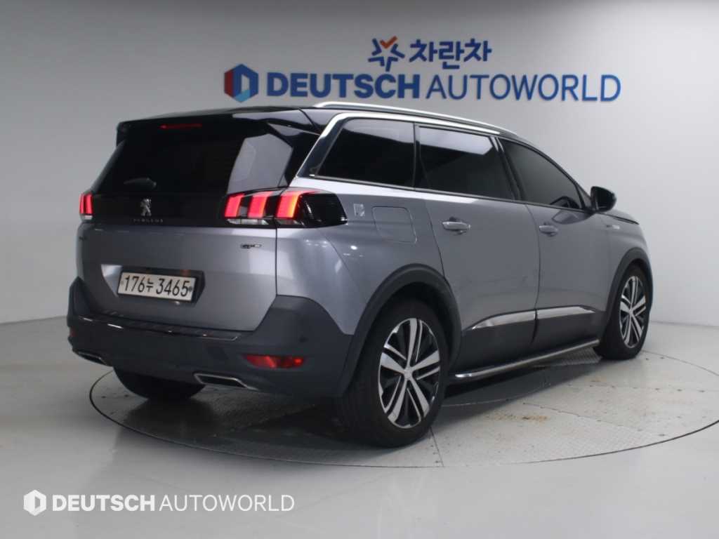 푸조 5008 2.0 BlueHDi GT 사진 2/20