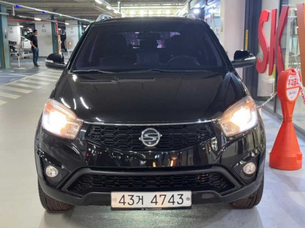 뉴코란도C 4WD 2.0 CVT 고급형 2014년식