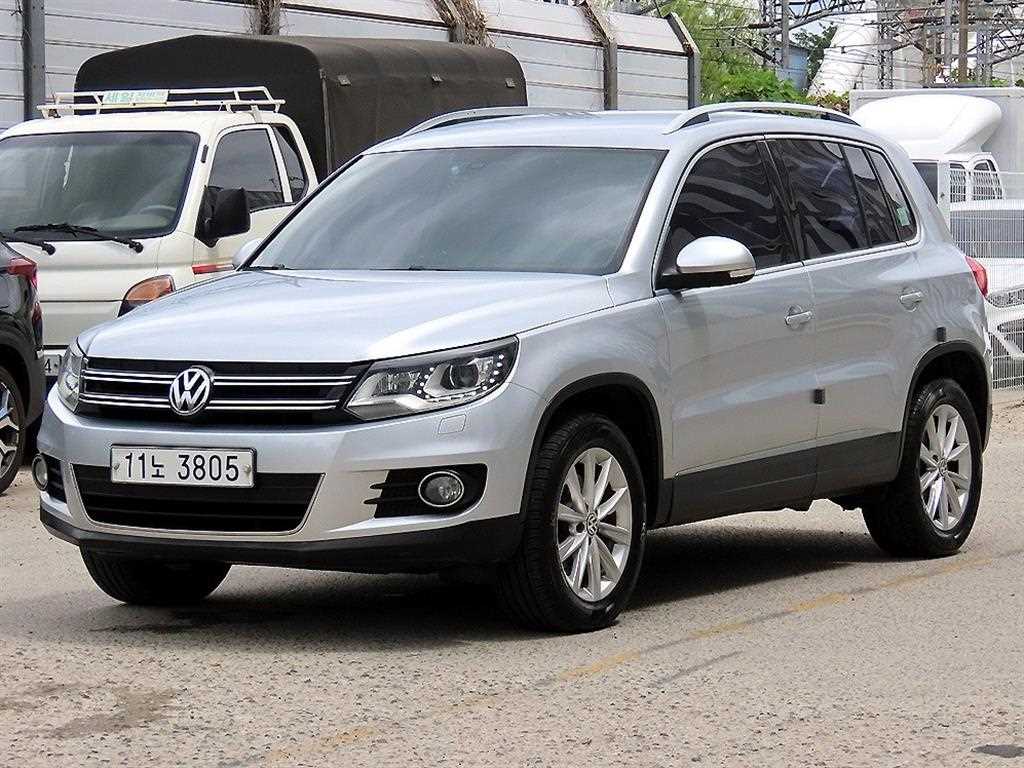 뉴티구안 2.0 TDI 블루모션 2015년식