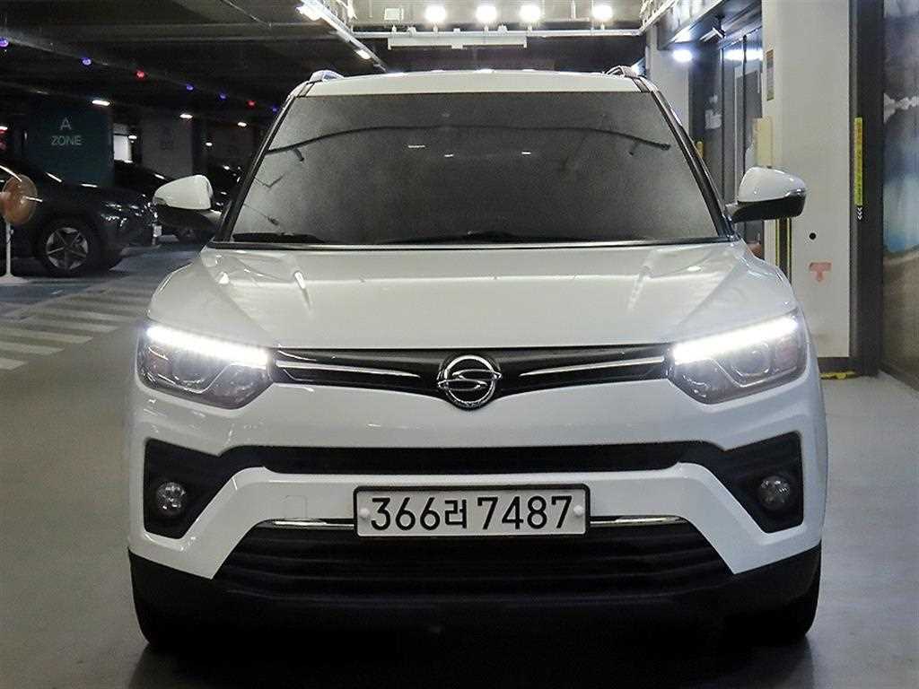 KGM 티볼리 2WD 가솔린 1.5 V3 사진 2/20