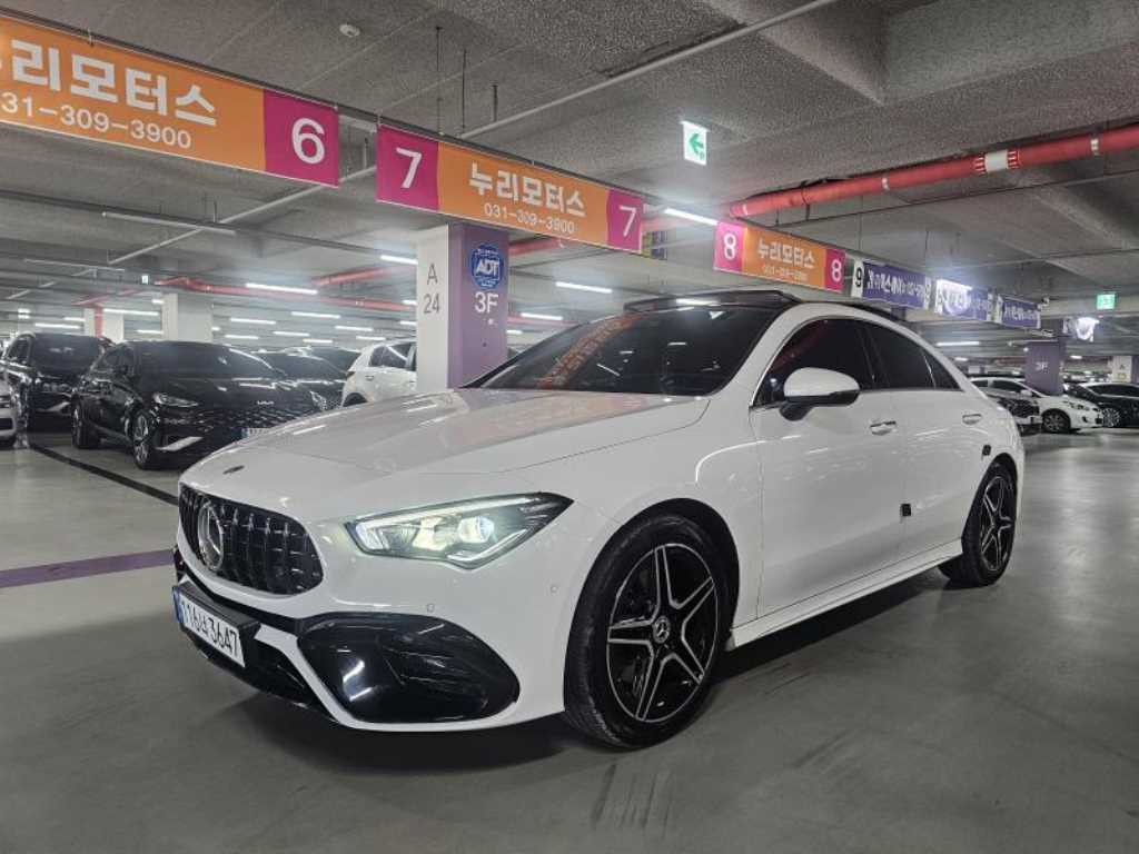 벤츠 CLA 클래스 CLA 250 4MATIC 사진 2/19