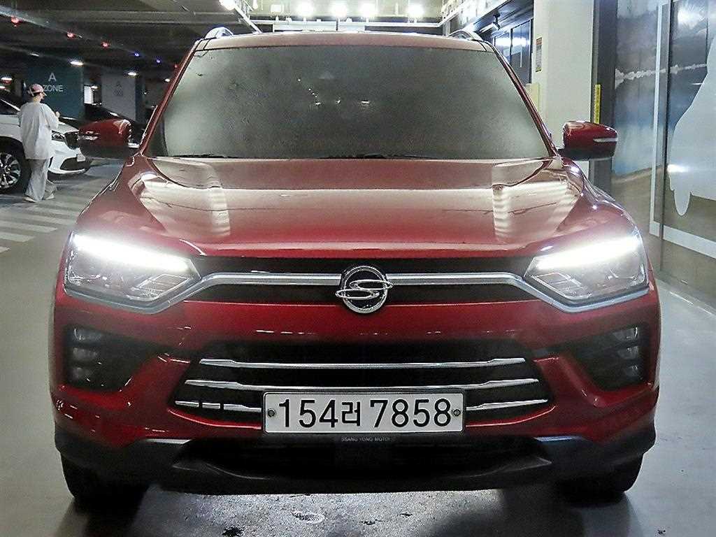 KGM 코란도 2WD 디젤 1.6 C5 플러스 사진 2/20