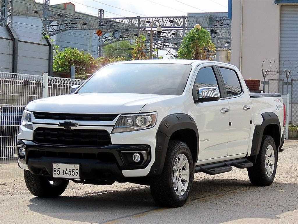 쉐보레 콜로라도 3.6 익스트림 4WD 사진 2/19