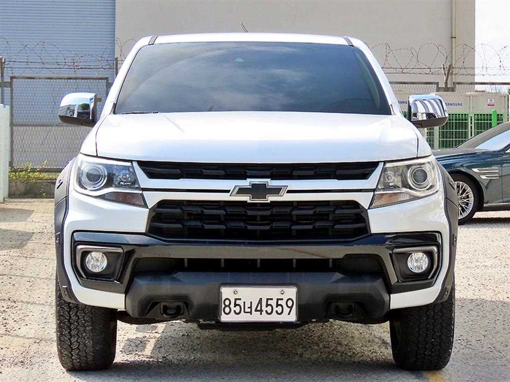리얼 뉴 콜로라도 3.6 익스트림-X 4WD 2022년식