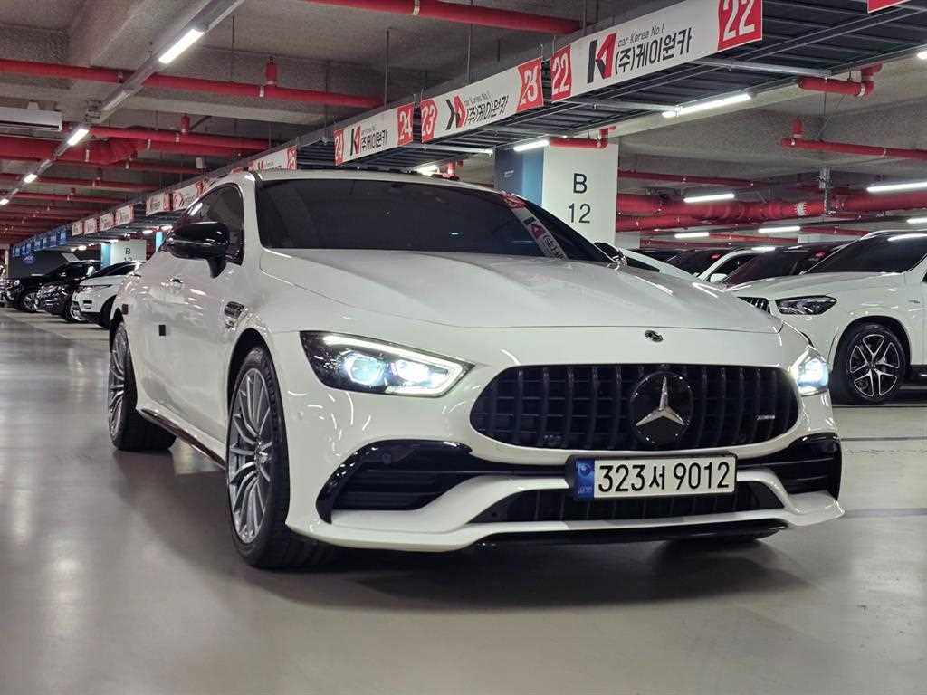 AMG GT 4도어 43 4MATIC+ 2021년식