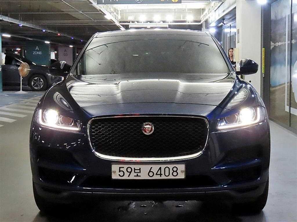 재규어 F-PACE 20d 프레스티지 사진 2/20
