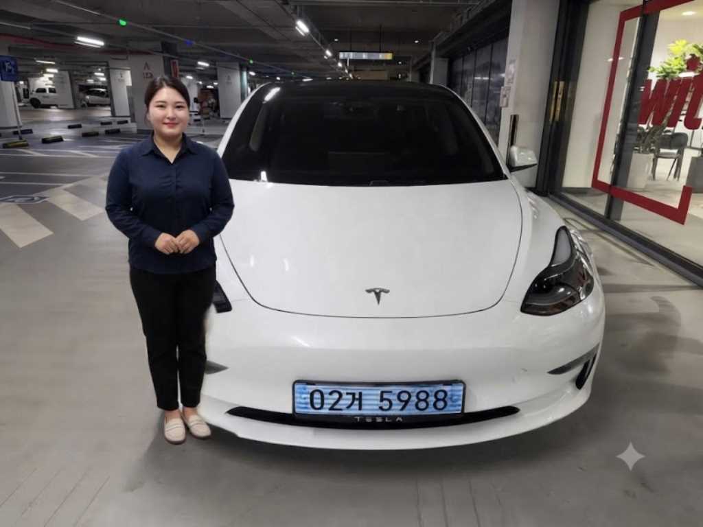 모델 3 롱 레인지 2022년식