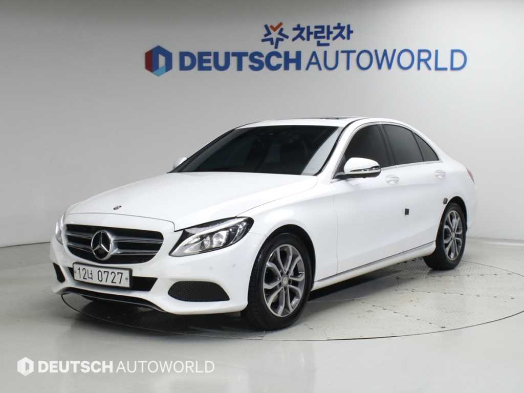 벤츠 C 클래스 C220 d 아방가르드 사진