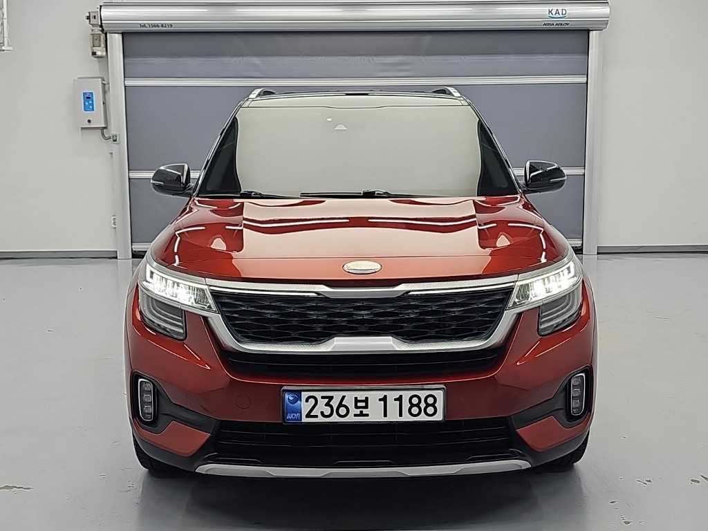 기아 셀토스 가솔린 1.6 터보 2WD 노블레스 사진 2/20