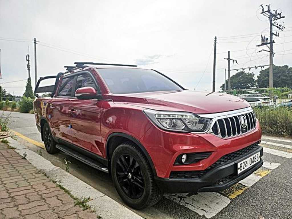 KGM 렉스턴 디젤 2.2 4WD 프로페셔널 X 사진 2/20