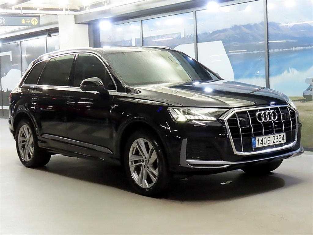 Q7 (4M) 45 TDI 콰트로 프리미엄 2021년식