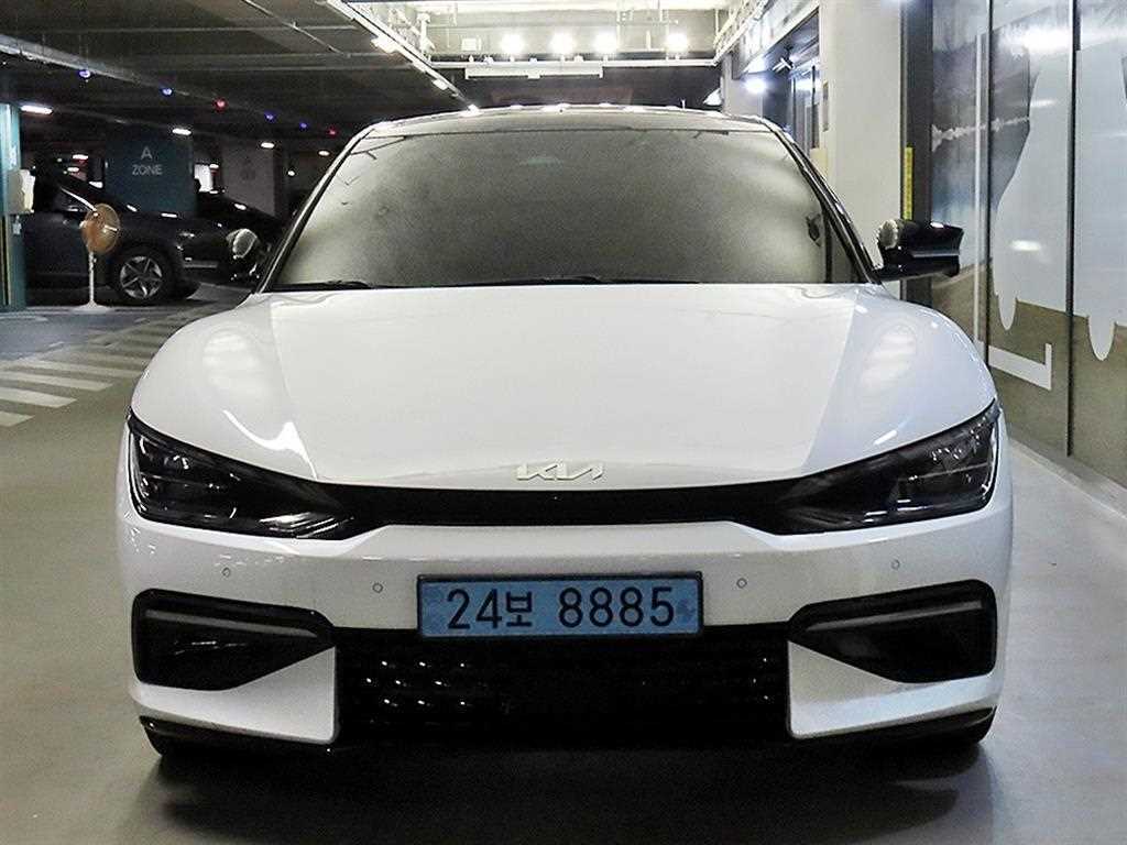 기아 EV6 롱레인지 AWD GT Line 사진 2/20