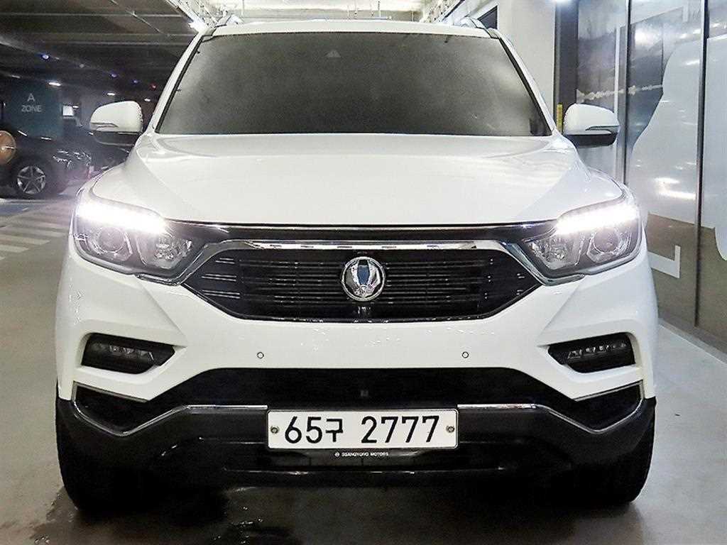 KGM 렉스턴 디젤 2.2 4WD 헤리티지 사진 2/20