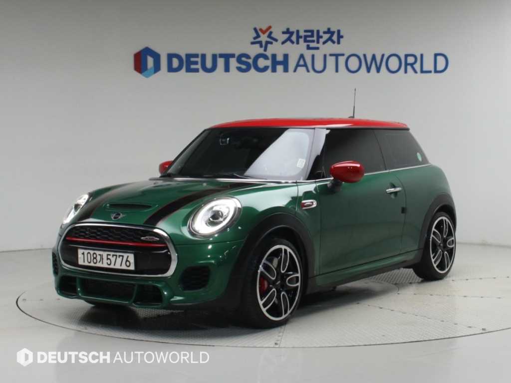 MINI 쿠퍼 JCW 3세대 사진