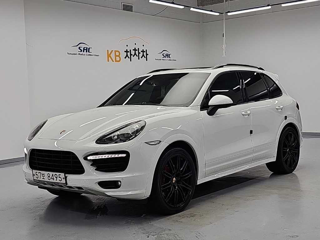 뉴 카이엔 4.8 GTS 2013년식
