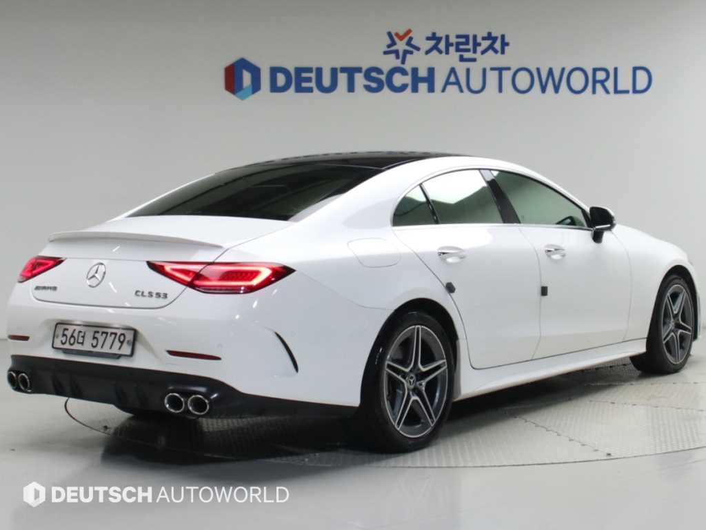 벤츠 CLS 클래스 CLS 400d 4MATIC AMG Line 사진 2/20