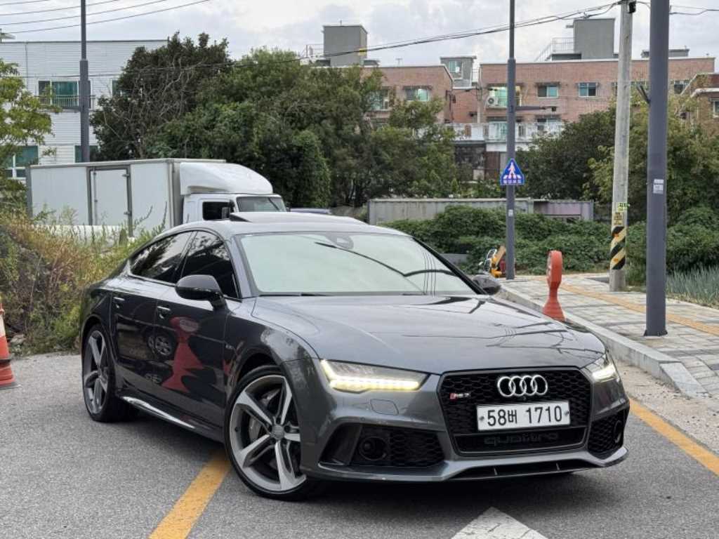 RS7 4.0 TFSI 콰트로 플러스 2016년식