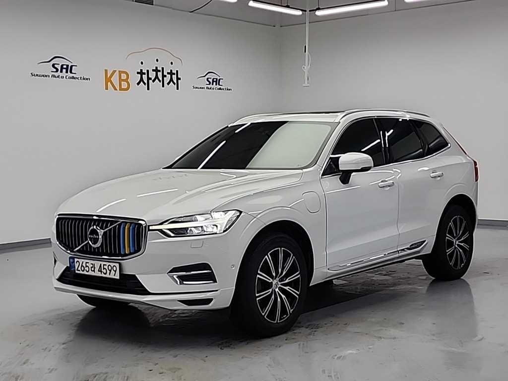 XC60(2세대) T8 AWD 인스크립션 2021년식