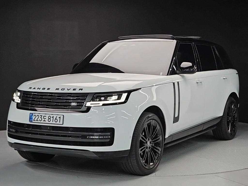레인지로버 5세대 4.4 P530 LWB 오토바이오그래피 2024년식