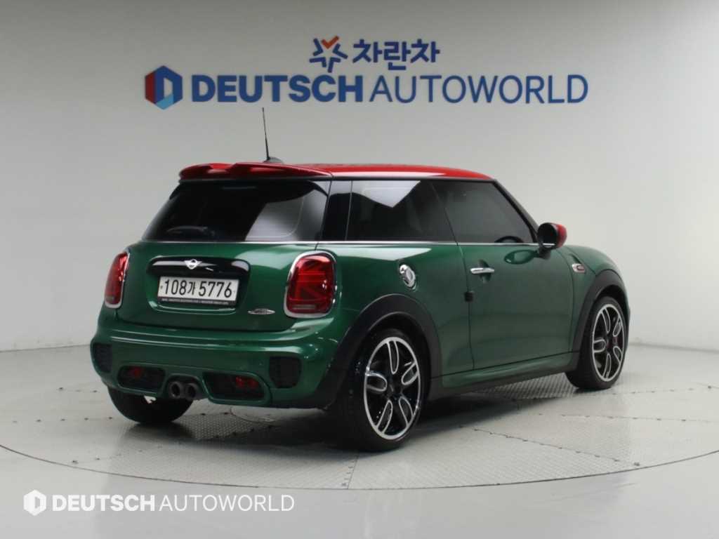 MINI 쿠퍼 JCW 3세대 사진 2/20