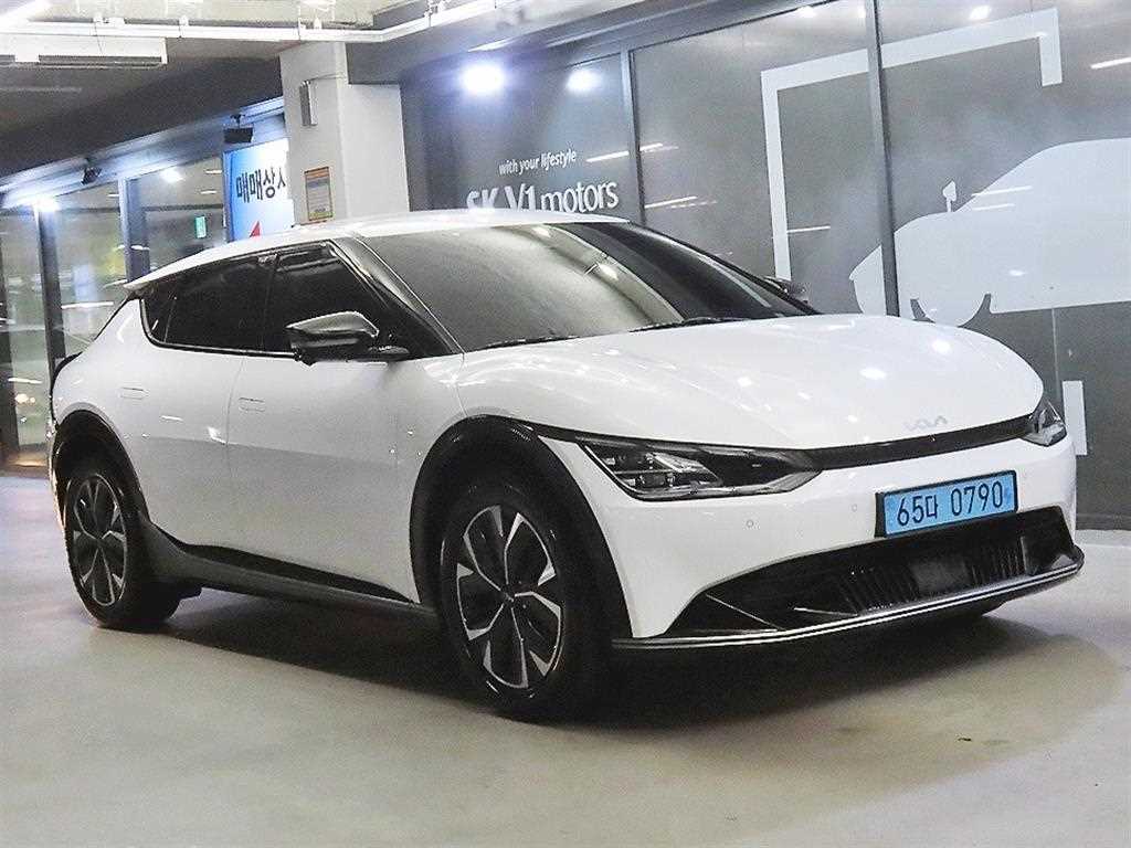 EV6 롱레인지 AWD 어스 2024년식
