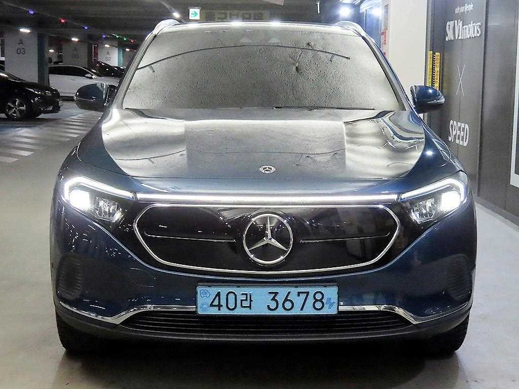 벤츠 EQA 250 AMG 패키지 사진 2/20